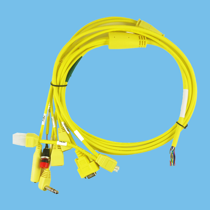 大型娱乐设备的数据集成线束