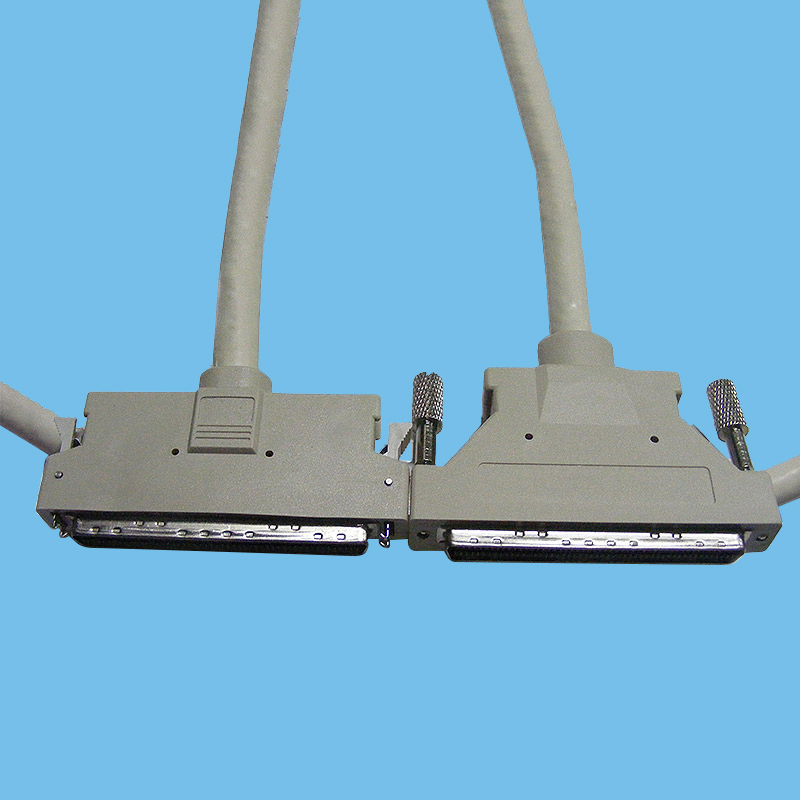 HPDB100PIN 公头 - 公头 360 度 EMI 保护，用于工业设备数据采集